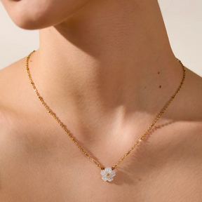 Collar con Colgante Flor Natural Shell Premium